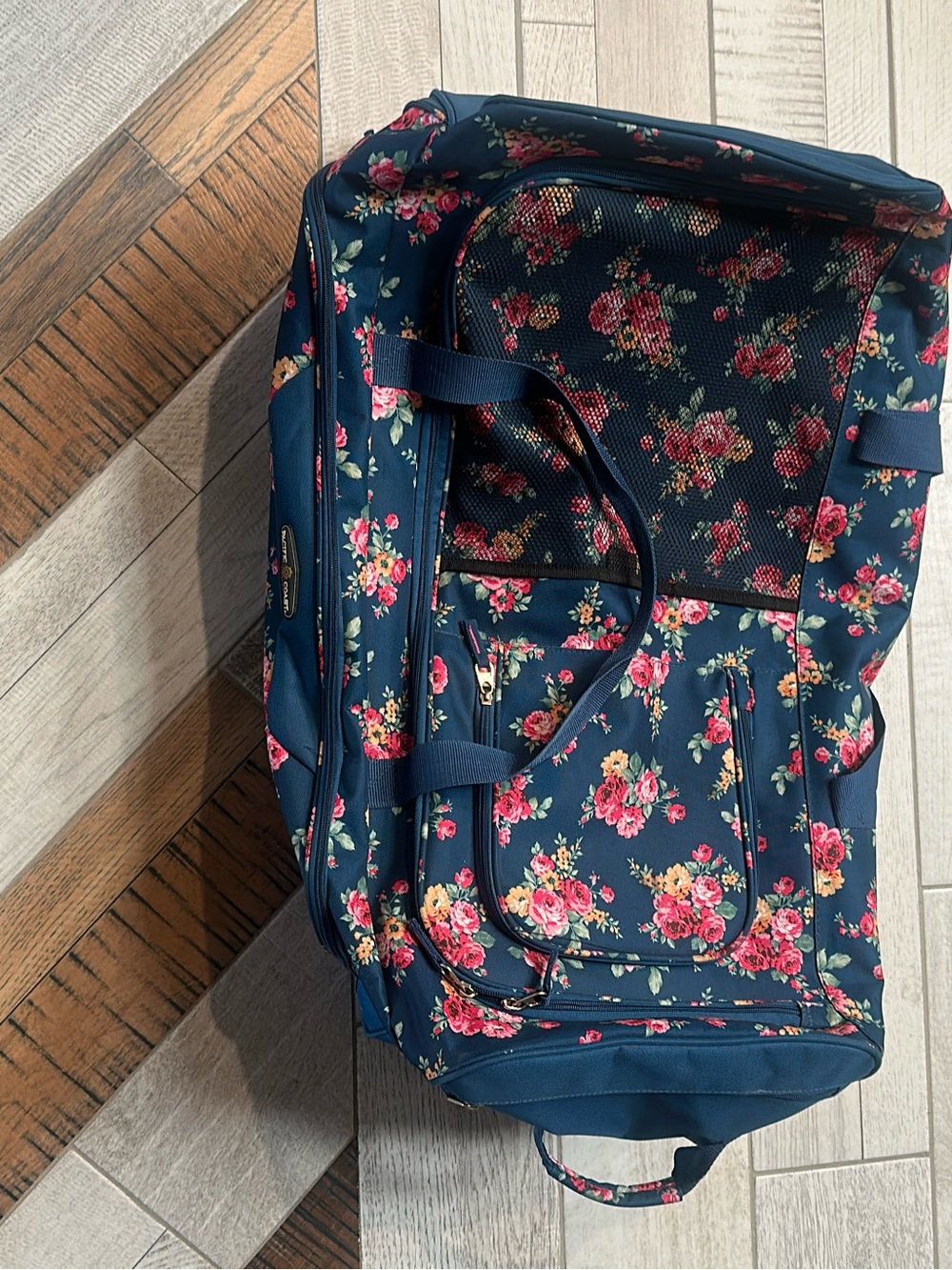 Floral Navy Travel Duffle Bag - Women's Floral Duffel